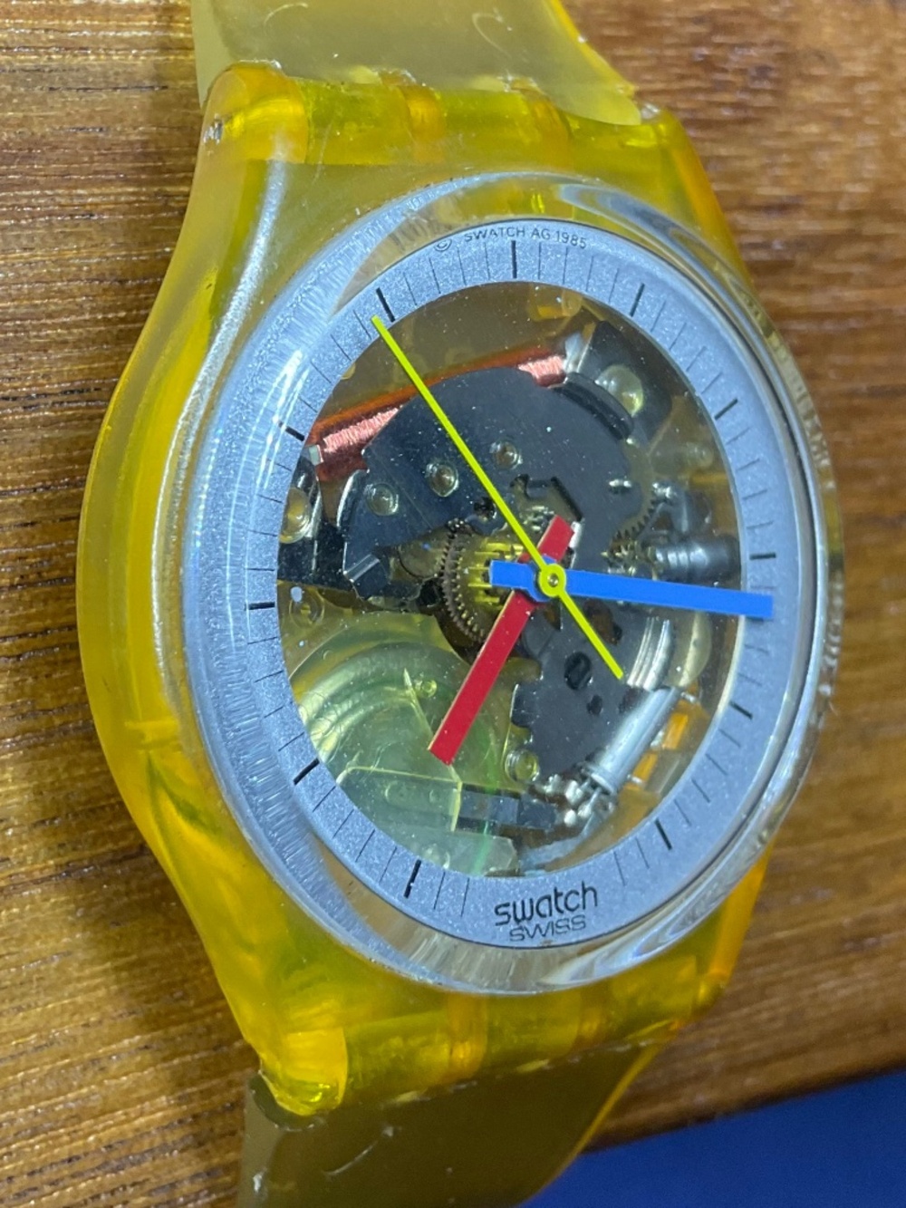 Swatch Watch Jelly Fish - Picture 3 of 11